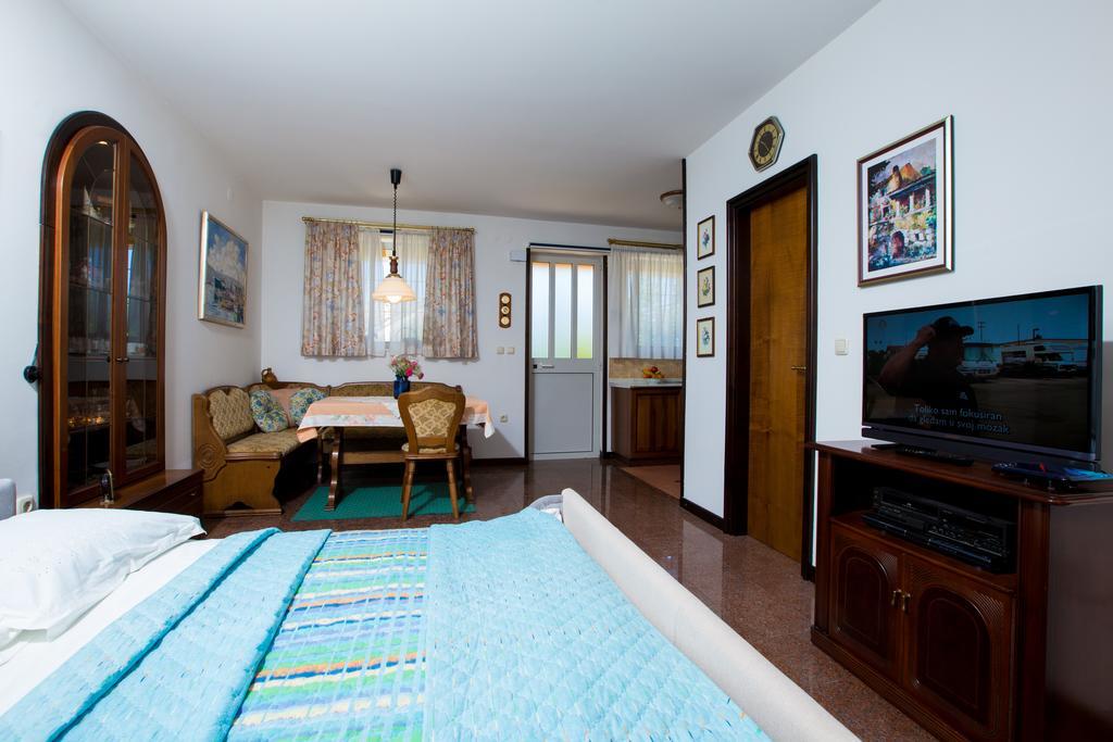 אופטיה Apartment Dolores מראה חיצוני תמונה